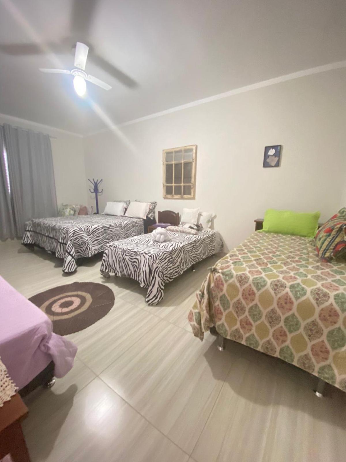 Residencial Lar Das Oliveiras - Casa 02 Fundos Águas de São Pedro Ruang foto